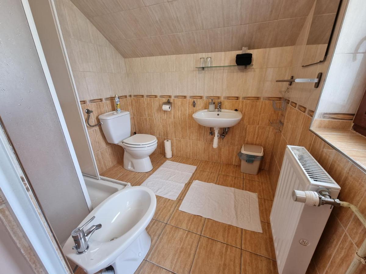Abigél 2 Vendégház Miskolc Exterior foto